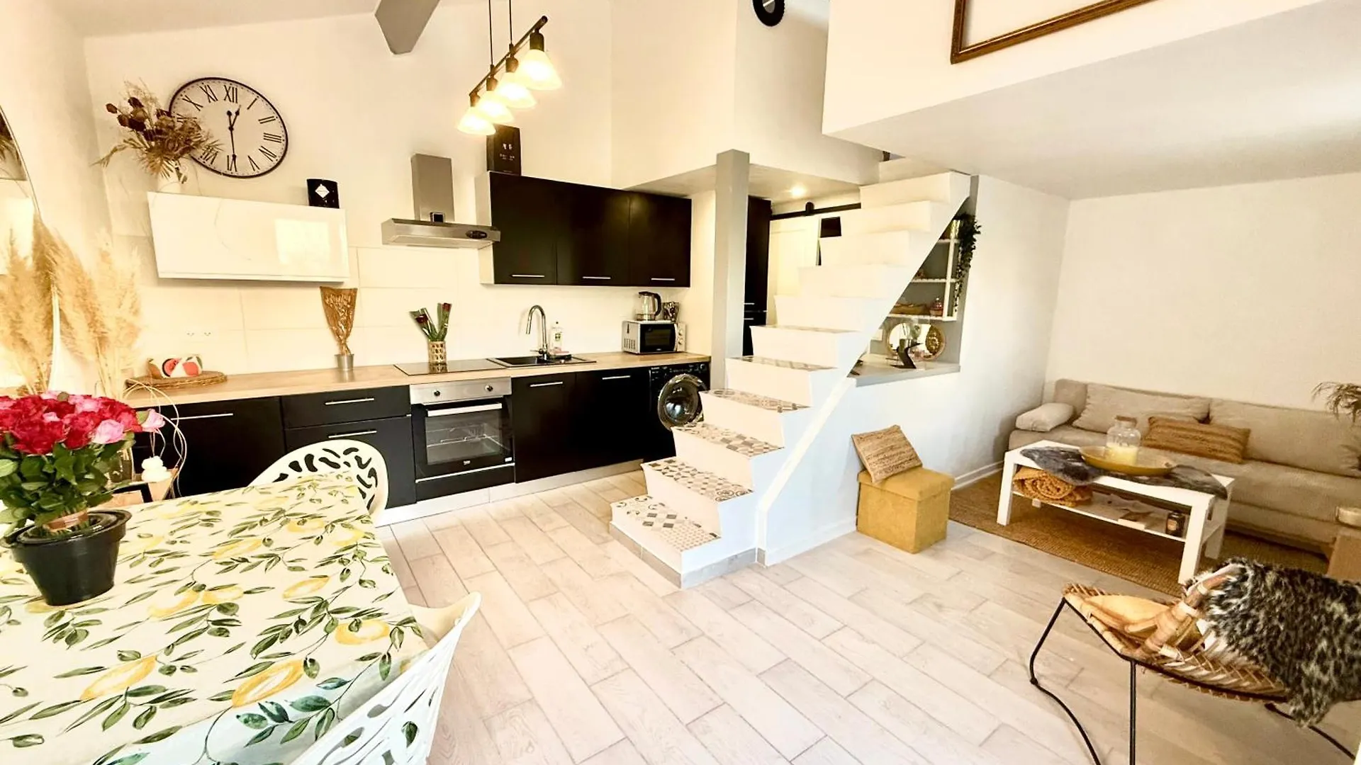 Holiday home Maison Avec Jardin Et Piscine La Motte