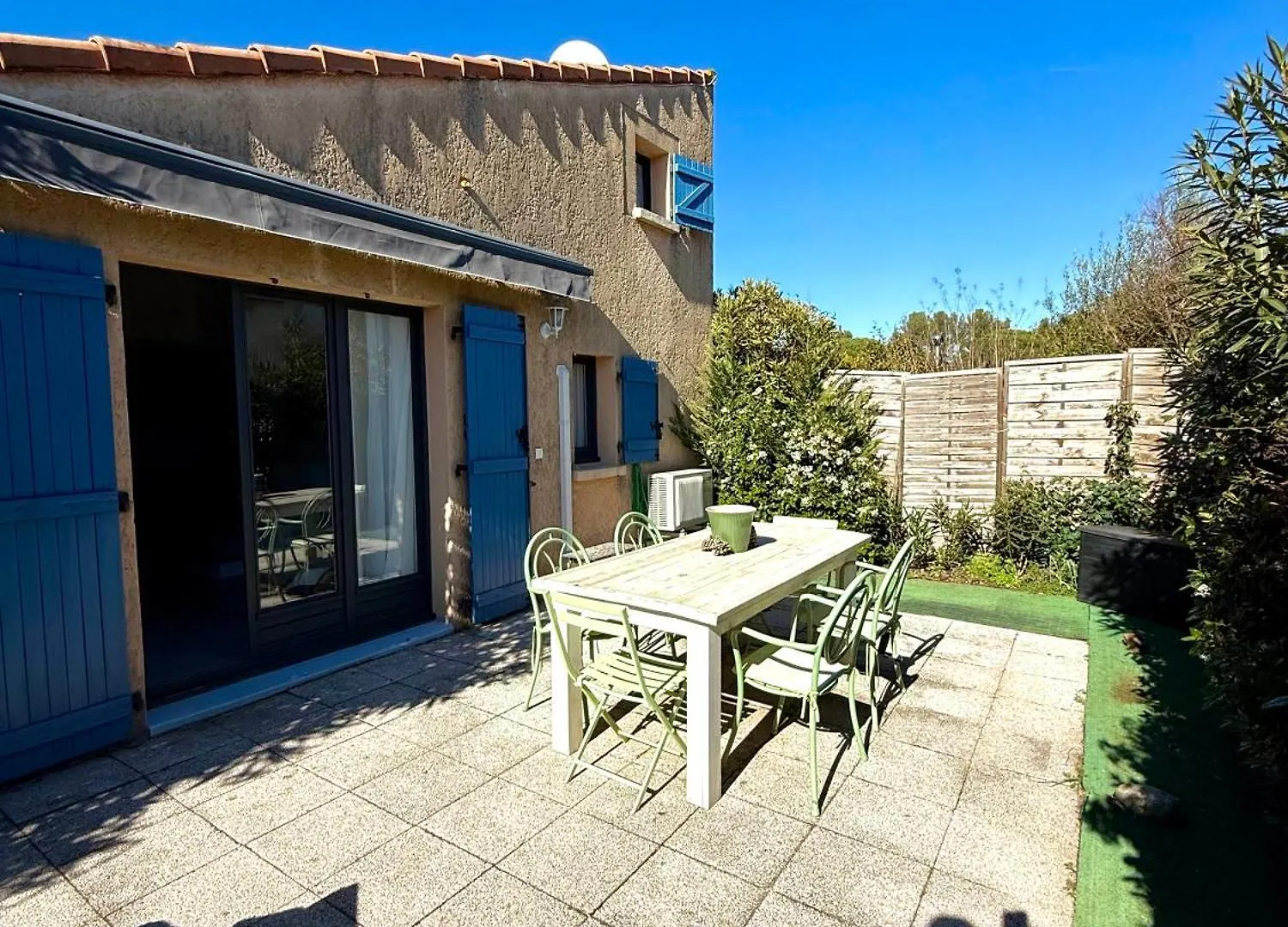 Maison Avec Jardin Et Piscine La Motte  Holiday home La Motte (Var)