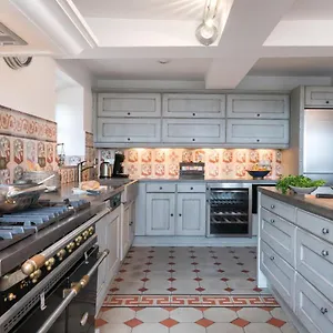 4* Maison d'hôtes Château Des Demoiselles